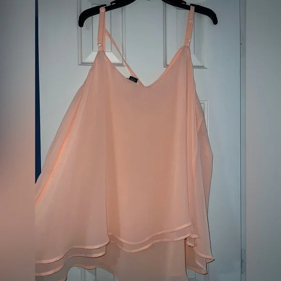 Peach colored flow tank top from torrid size 3X - Picture 5 of 6